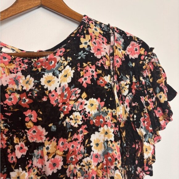 Maurices Black Pink Boho Floral Crinkle Gauze Ruffle Flutter Sleeve Shirt - Picture 3 of 6